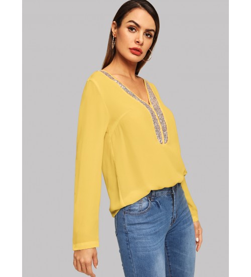 V Neck Contrast Sequin Top