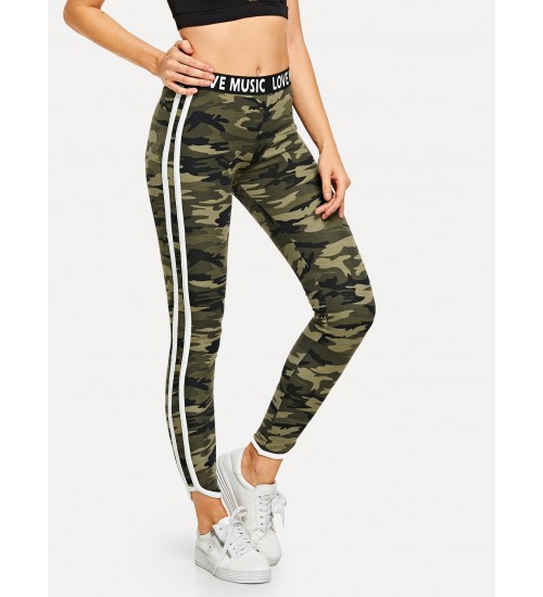 Lettering Waistband Camouflage Leggings