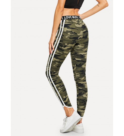 Lettering Waistband Camouflage Leggings